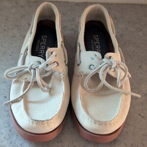 Sperry Leeward 2-Eye Nubuck Boat Shoes – Bone White STS25096 – Men’s 7.5